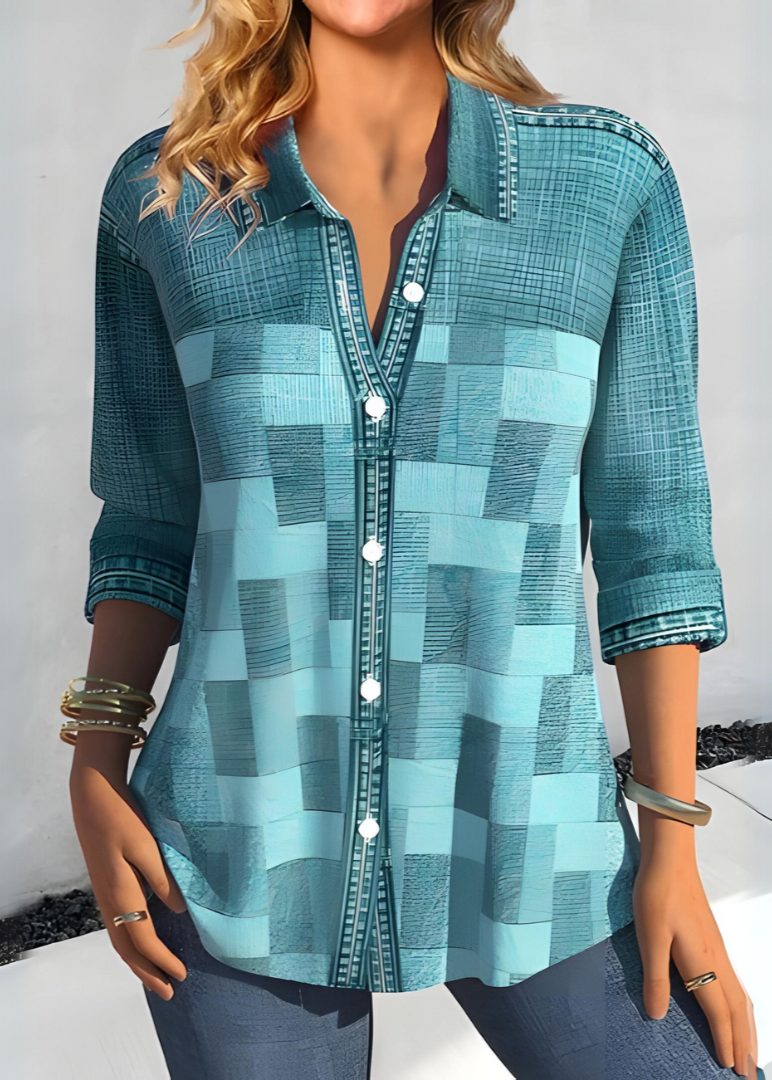 Maribel – Blouse Carreaux Élégants