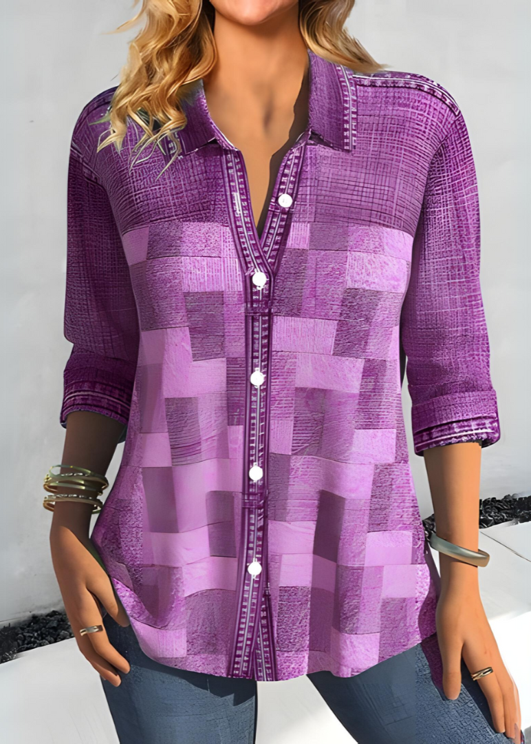 Maribel – Blouse Carreaux Élégants