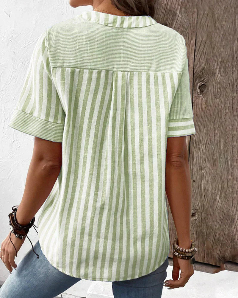 Sandra – Blouse à Rayures Douces