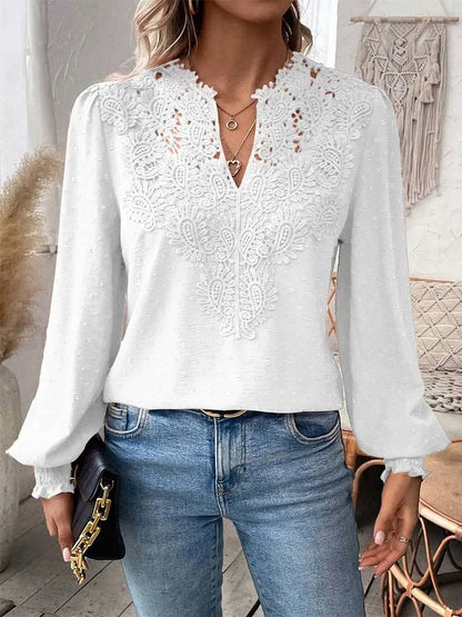Noémie – Elegante Bluse mit Spitzendetails