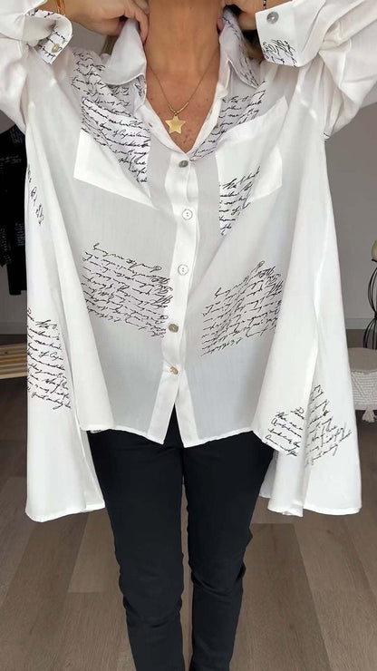 Callista – Chemise Noire à Écriture Blanche