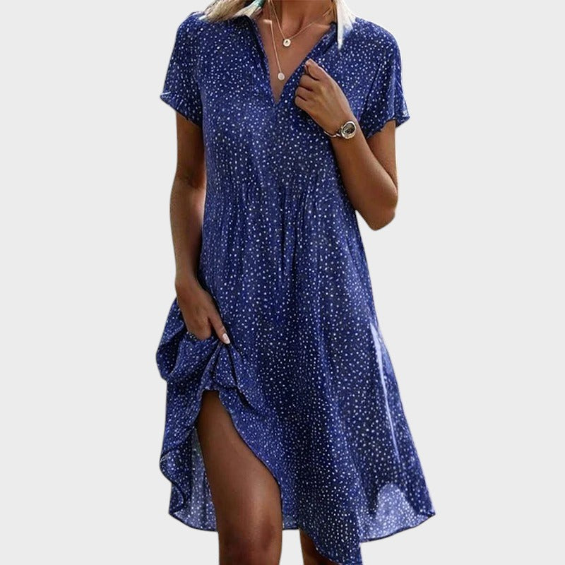Léna – Robe Légère à Pois et Col V